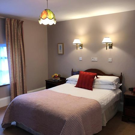Tully'S Hotel Castlerea Eksteriør billede