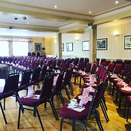 Tully'S Hotel Castlerea Eksteriør billede