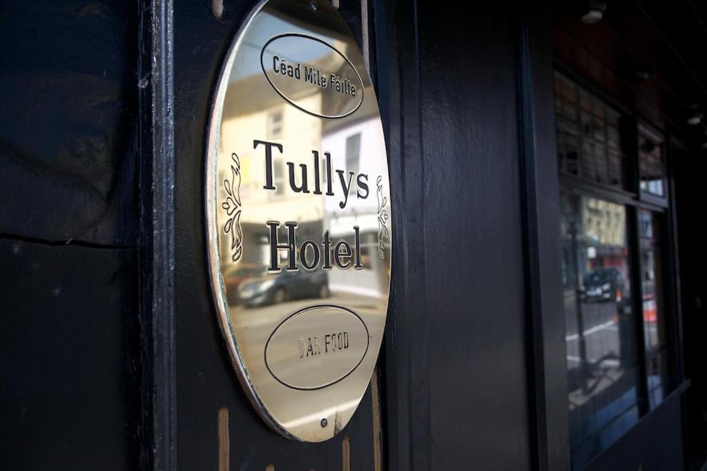 Tully'S Hotel Castlerea Eksteriør billede