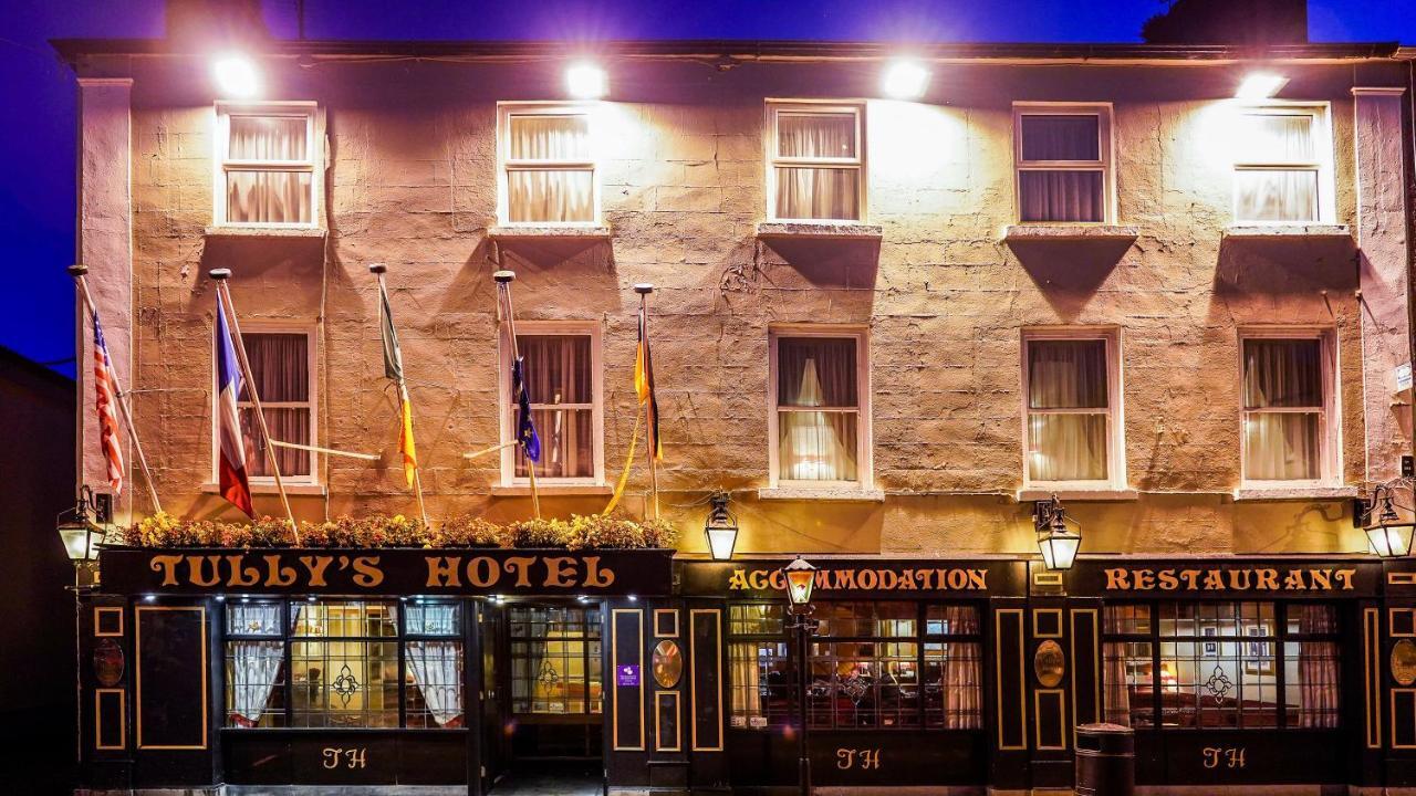 Tully'S Hotel Castlerea Eksteriør billede